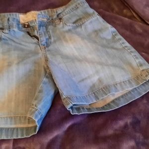 Natural reflections Jean shorts